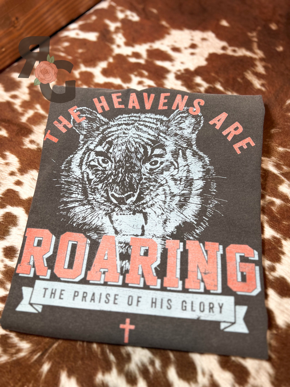 Heavens are Roaring - Comfort Colors T-Shirt Rose with Grace LLC